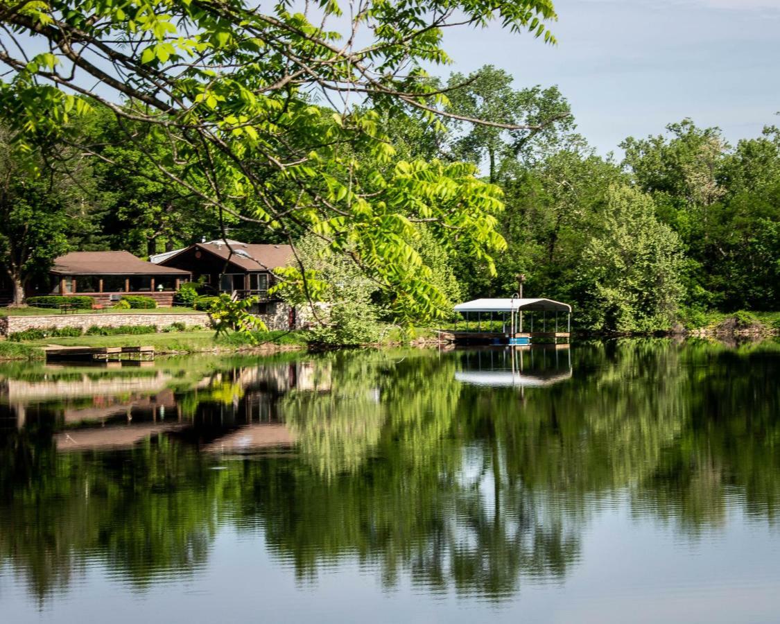 Basswood Resort Platte City Exterior foto
